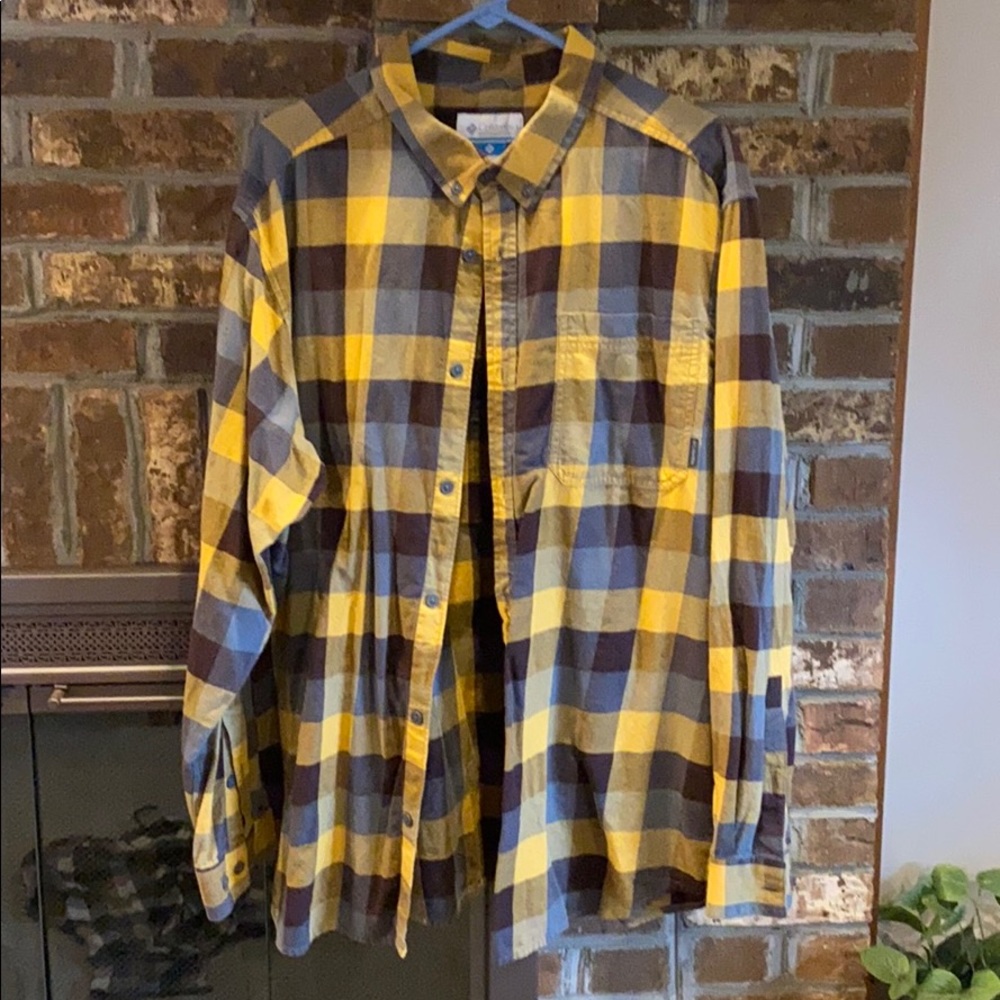 Columbia Men's button down